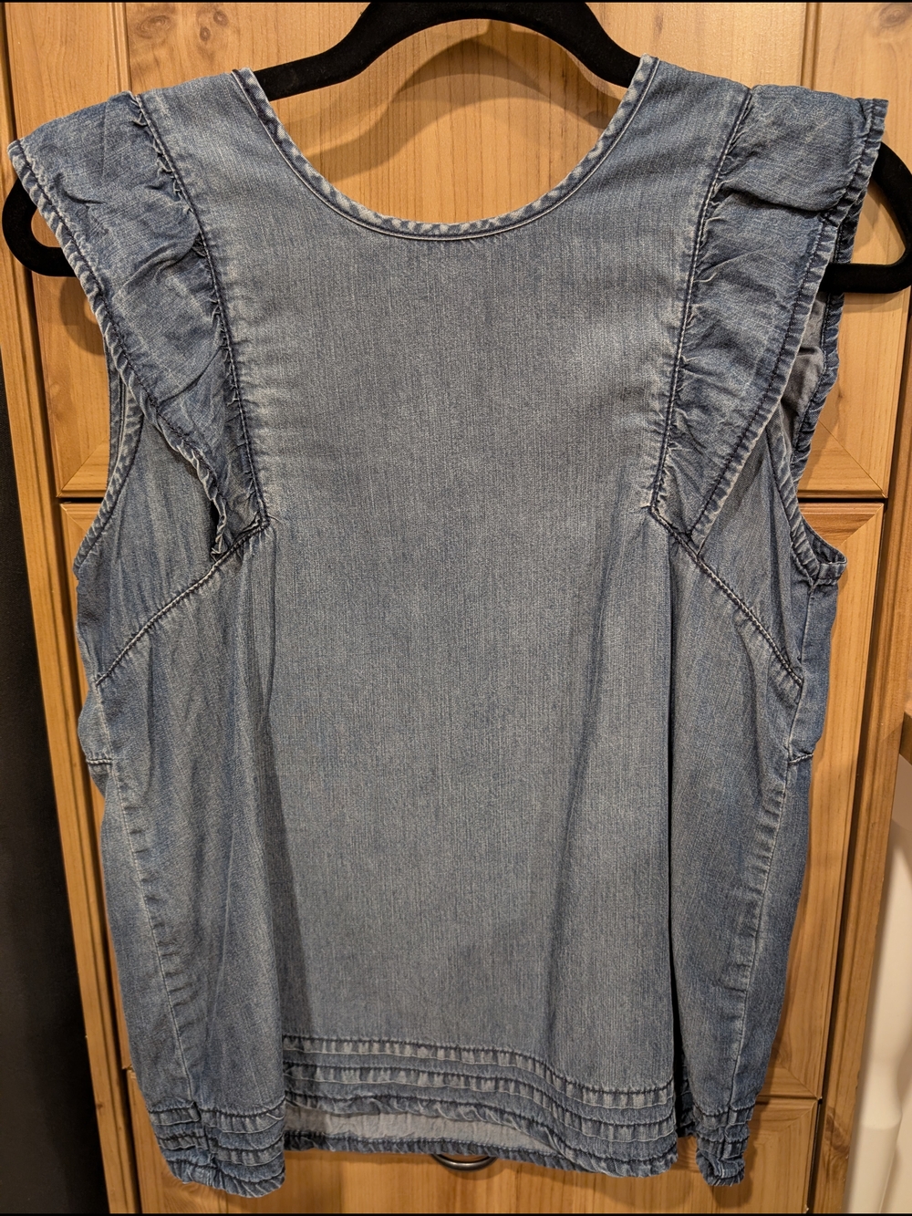 Reitmans Light Denim Ruffle Sleeve Blouse